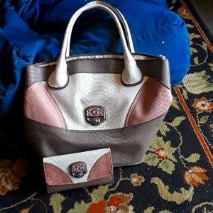 Guess handbag and wallet